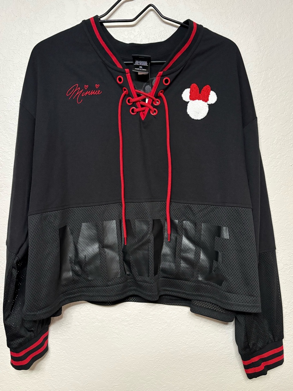 Disney Minnie Mouse Cropped Women's Hockey
Jersey